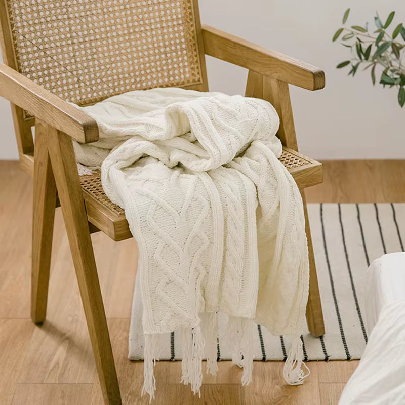 Brand Chenille Knitted Blankets Scandinavian Style Love Heart Twist Fringes Design Soft Warm Thick Blanket for Bed Sofa