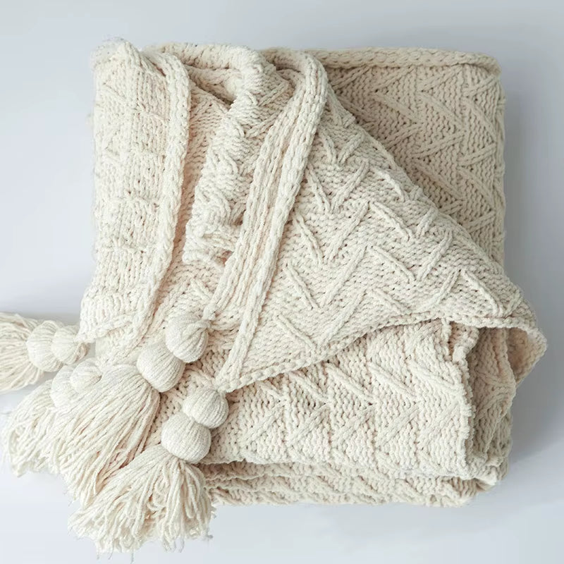 Brand Chenille Knitted Blankets Scandinavian Style Love Heart Twist Fringes Design Soft Warm Thick Blanket for Bed Sofa