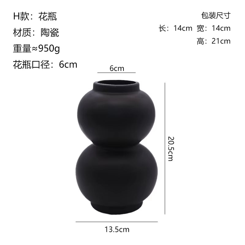 Nordic Ceramic Vase Black Simple Matte Black Porcelain Vase Handmade Art Living Room Model Room Vase Decoration Home Decor