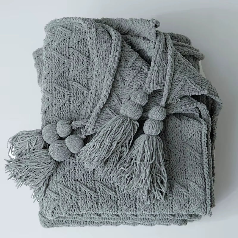 Brand Chenille Knitted Blankets Scandinavian Style Love Heart Twist Fringes Design Soft Warm Thick Blanket for Bed Sofa