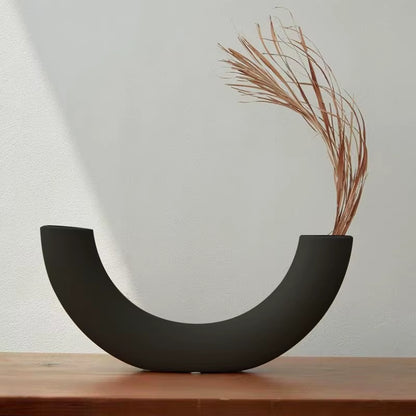 Nordic Ceramic Vase Black Simple Matte Black Porcelain Vase Handmade Art Living Room Model Room Vase Decoration Home Decor