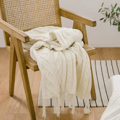 Brand Chenille Knitted Blankets Scandinavian Style Love Heart Twist Fringes Design Soft Warm Thick Blanket for Bed Sofa