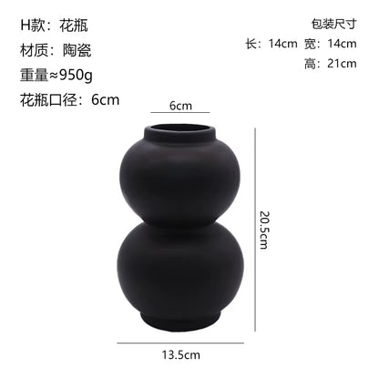 Nordic Ceramic Vase Black Simple Matte Black Porcelain Vase Handmade Art Living Room Model Room Vase Decoration Home Decor